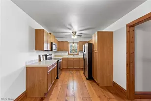 22525 Smith Northwest Rd, North Benton, OH 44449 - Photo 8