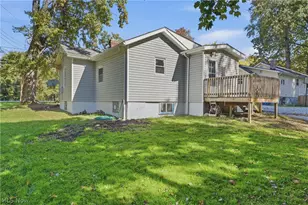 2950 Hayne Rd, Akron, OH 44312 - Photo 30