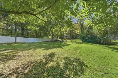 2950 Hayne Road, Akron, OH 44312 - Photo 32