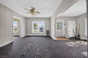 472 Detroit St, Conneaut, OH 44030 - Photo 16