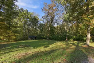 1300 Beech Dr, Zanesville, OH 43701 - Photo 30