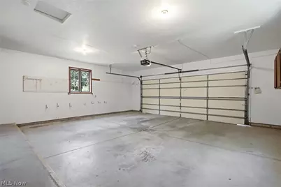 16 S Bentley Drive SE, Canton, OH 44709 - Photo 40