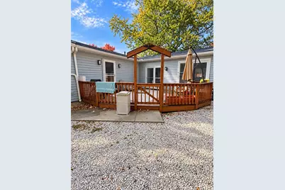 2048 Berger Avenue, Stow, OH 44224 - Photo 2