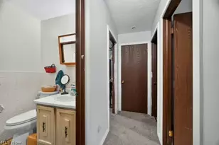 886 Long Shadow Ln, Rome, OH 44085 - Photo 20