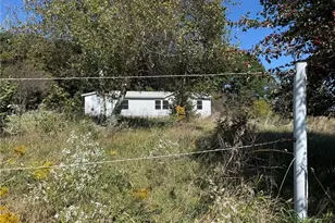 5977 Dalton Fox Lake Rd, North Lawrence, OH 44666 - Photo 2
