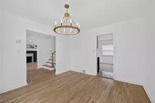 733 Roslyn Ave, Akron, OH 44320 - Photo 22