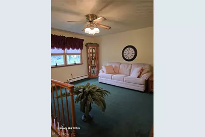 10004 McCallum Avenue NE, Alliance, OH 44601 - Photo 20