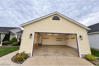 5865 W Breezeway Drive, North Ridgeville, OH 44039 - Photo 14
