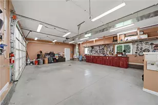 1687 Mt Pleasant St NE, Canton, OH 44721 - Photo 24