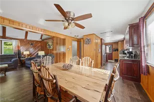 1687 Mt Pleasant St NE, Canton, OH 44721 - Photo 6