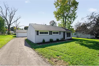 1616 Glenwood Drive, Twinsburg, OH 44087 - Photo 2