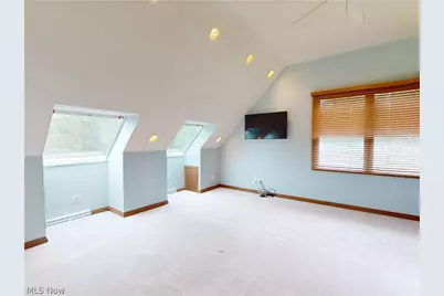 11205 Hampton Ridge Drive, Chardon, OH 44024 - Photo 36