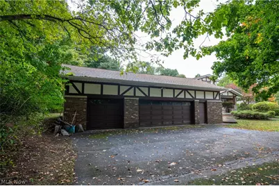 8797 Allen Troy Court, Mentor, OH 44092 - Photo 14