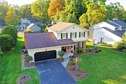 1050 Westport Drive, Boardman, OH 44511 - Photo 4