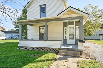 305 4th Street NW, Barberton, OH 44203 - Photo 16
