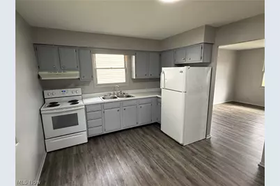 1031 Grant Avenue NW, New Philadelphia, OH 44663 - Photo 6