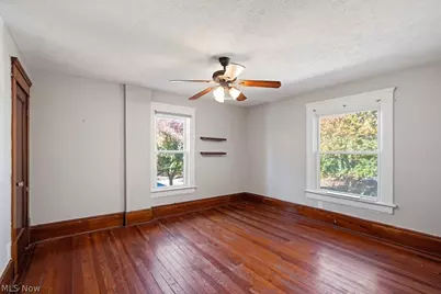 824 Elmore Avenue, Akron, OH 44302 - Photo 22