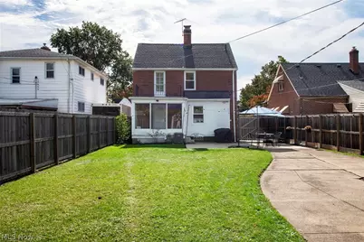 16908 Laverne Avenue, Loveland, OH 44135 - Photo 40