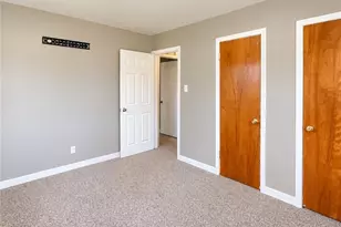 3501 Champlain Ave, Youngstown, OH 44502 - Photo 10