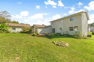 5491 Limerick Ave NW, North Canton, OH 44720 - Photo 2