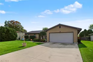 5589 London Dr, Austintown, OH 44515 - Photo 30