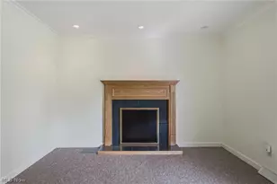 8508 Kellydale St NW, Massillon, OH 44646 - Photo 10