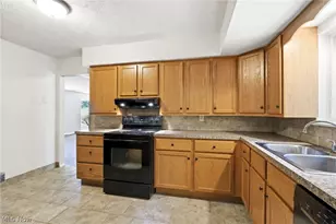 1523 Bradford Dr, Macedonia, OH 44056 - Photo 12