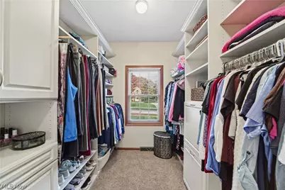 8519 Windsor Way, Grandview Heights, OH 44147 - Photo 24