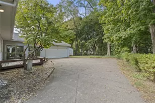 246 Elmdale Ave, Akron, OH 44313 - Photo 44
