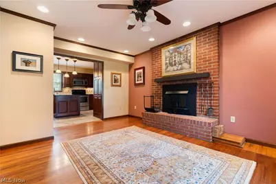 135 E Case Drive, Hudson, OH 44236 - Photo 8