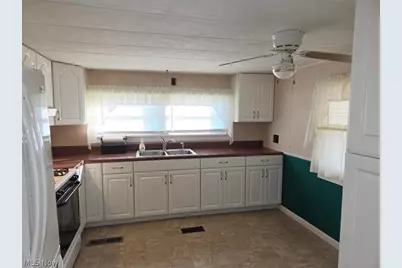 701 N Main Street #30, Wellington, OH 44090 - Photo 6