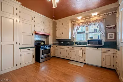 1429 Fulton Road NW, Canton, OH 44703 - Photo 10