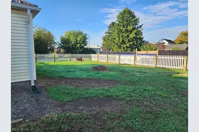 221 Washington Street, Coshocton, OH 43812 - Photo 22