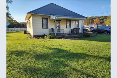 221 Washington Street, Coshocton, OH 43812 - Photo 2