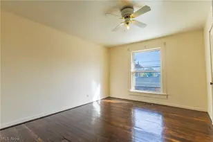 307 S State St, Crooksville, OH 43731 - Photo 24