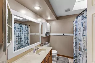 3597 Stratavon Dr NW, North Canton, OH 44720 - Photo 16