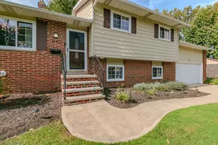 6180 Thunderbird Dr, Mentor, OH 44060 - Photo 4