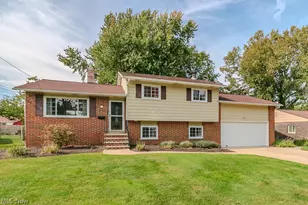 6180 Thunderbird Dr, Mentor, OH 44060 - Photo 2