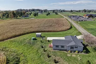 2955 Winklepleck Rd NW, Sugarcreek, OH 44681 - Photo 6