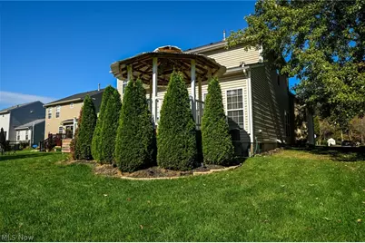 1930 Northgate Circle, Akron, OH 44320 - Photo 6