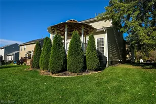 1930 Northgate Cir, Akron, OH 44320 - Photo 6