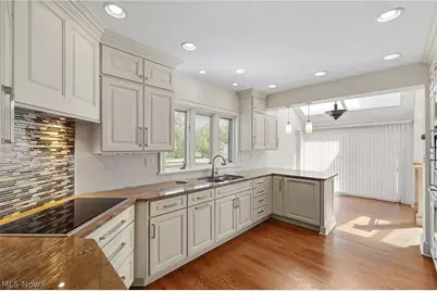 3330 E Erie Avenue, Lorain, OH 44052 - Photo 18