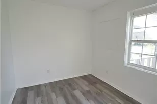 1926 W 21st St, Lorain, OH 44052 - Photo 14