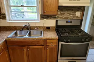 220 Robert Dr, Kent, OH 44240 - Photo 4