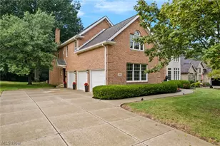 834 Eaton Park Ln, Akron, OH 44303 - Photo 46