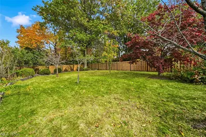 520 Orchardview Avenue, Green Hills, OH 44113 - Photo 10