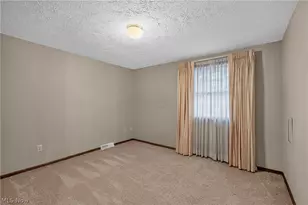 2550 Dogwood Dr NE, Massillon, OH 44646 - Photo 22