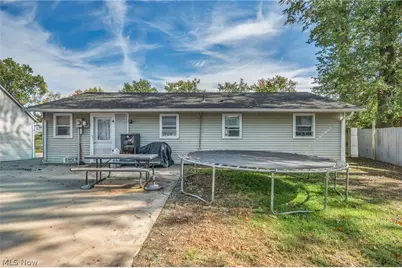 1700 Urban Circle S, Lorain, OH 44053 - Photo 28