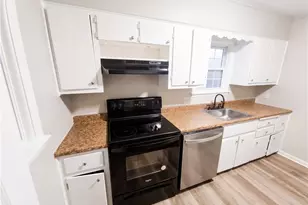 25 Woolf Ave, Akron, OH 44312 - Photo 6