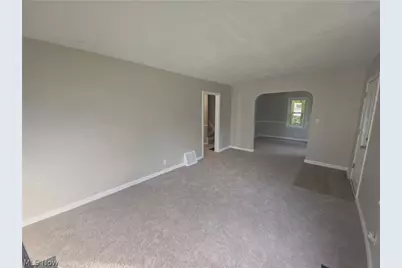 25 Woolf Avenue, Akron, OH 44312 - Photo 10